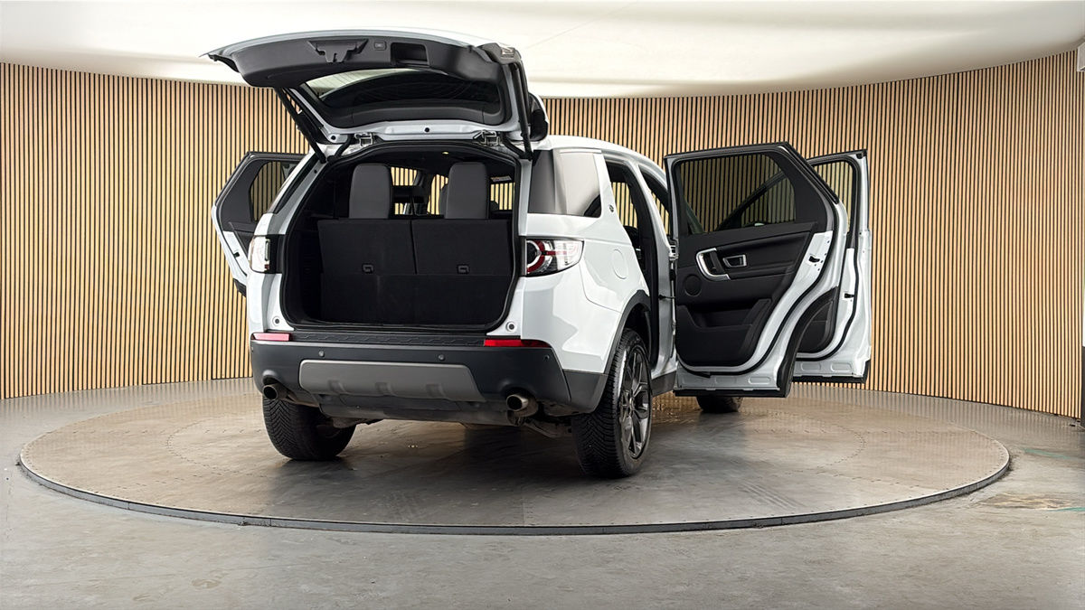 More views of Land Rover Discovery Sport