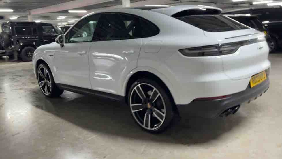 More views of Porsche Cayenne