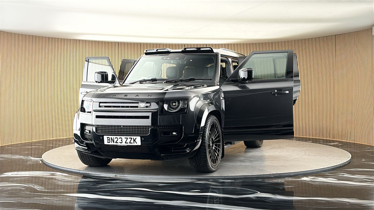 More views of Land Rover Defender 130