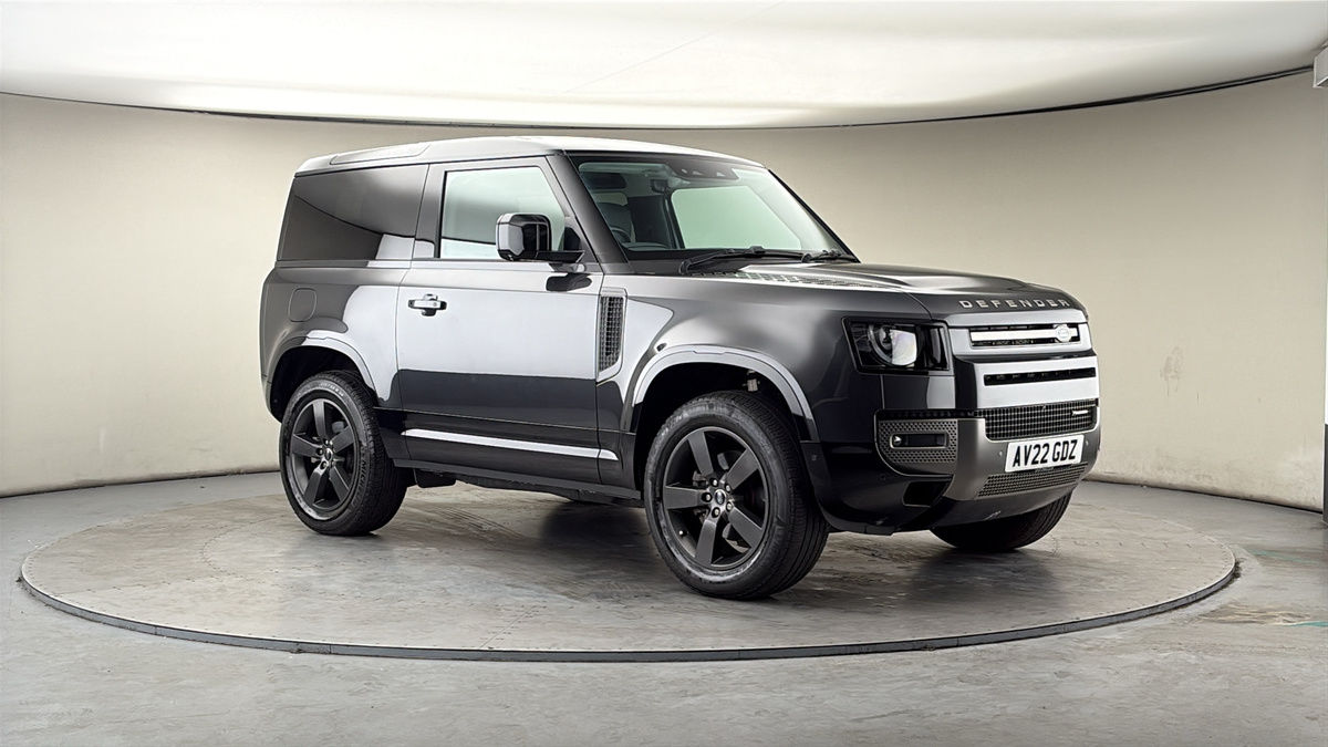 More views of Land Rover Defender 90