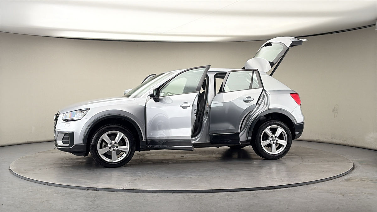 More views of Audi Q2