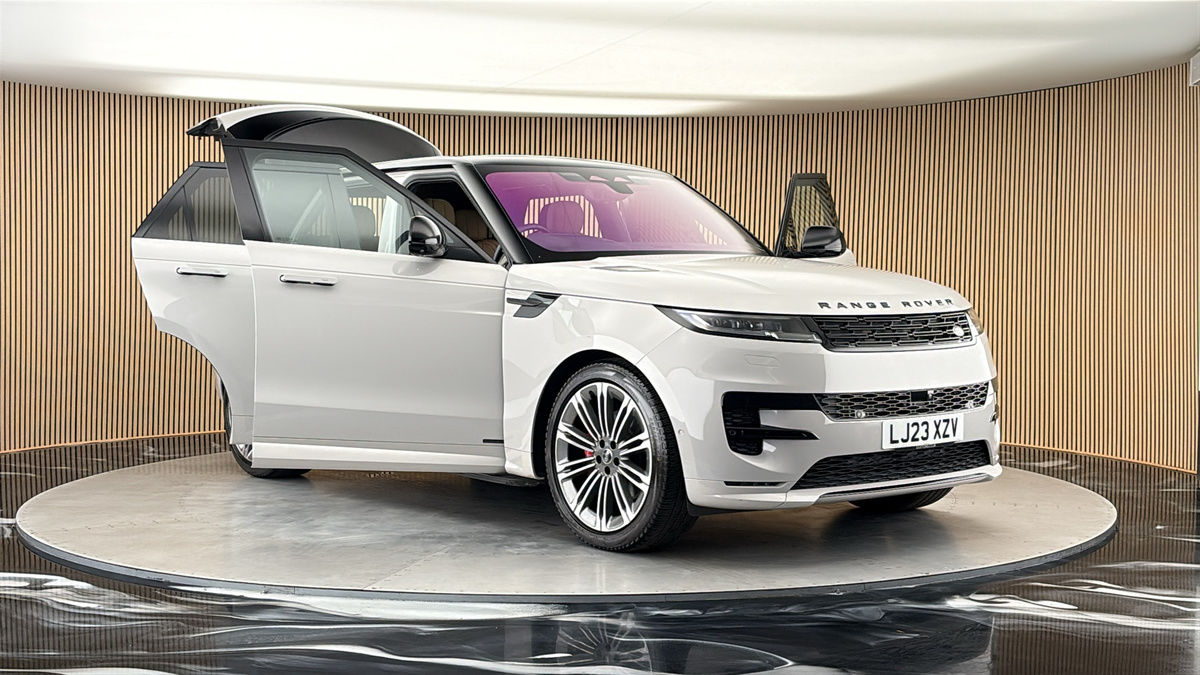 More views of Land Rover Range Rover Sport
