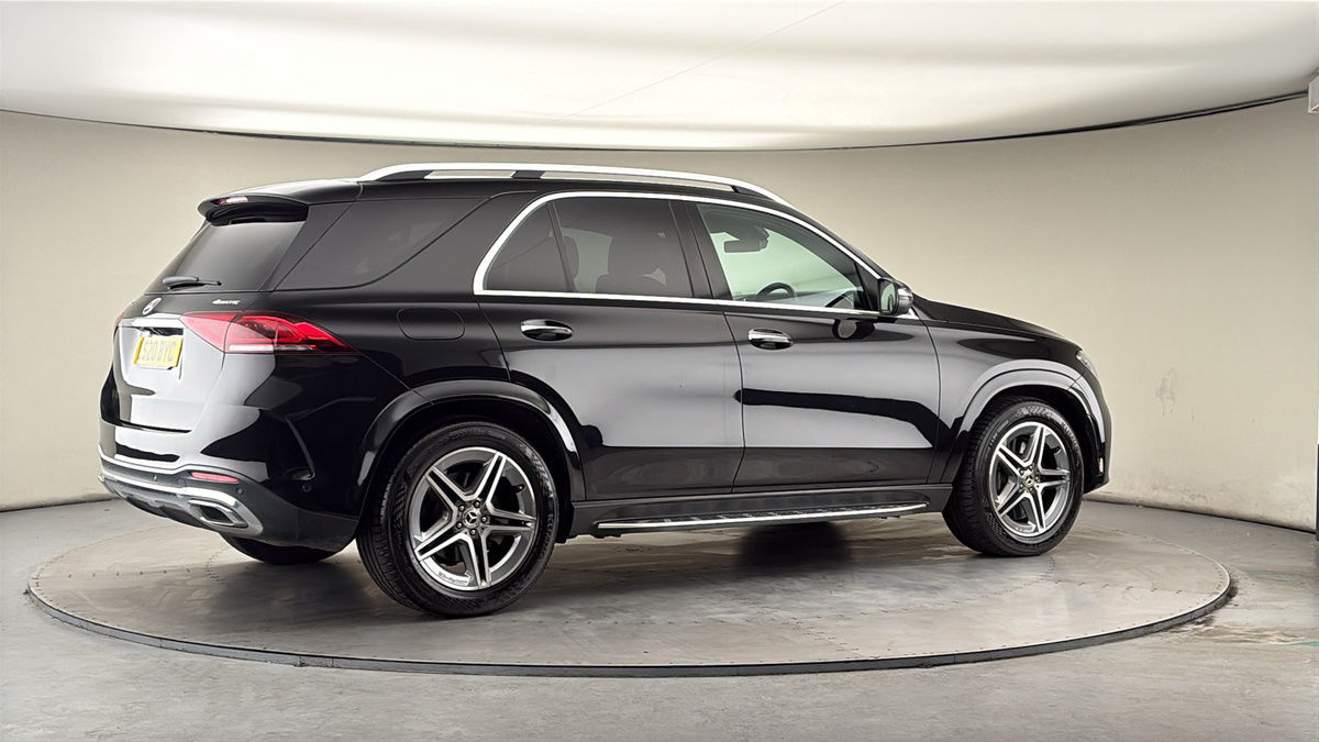 More views of Mercedes-Benz GLE