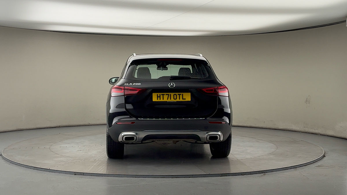 More views of Mercedes-Benz GLA