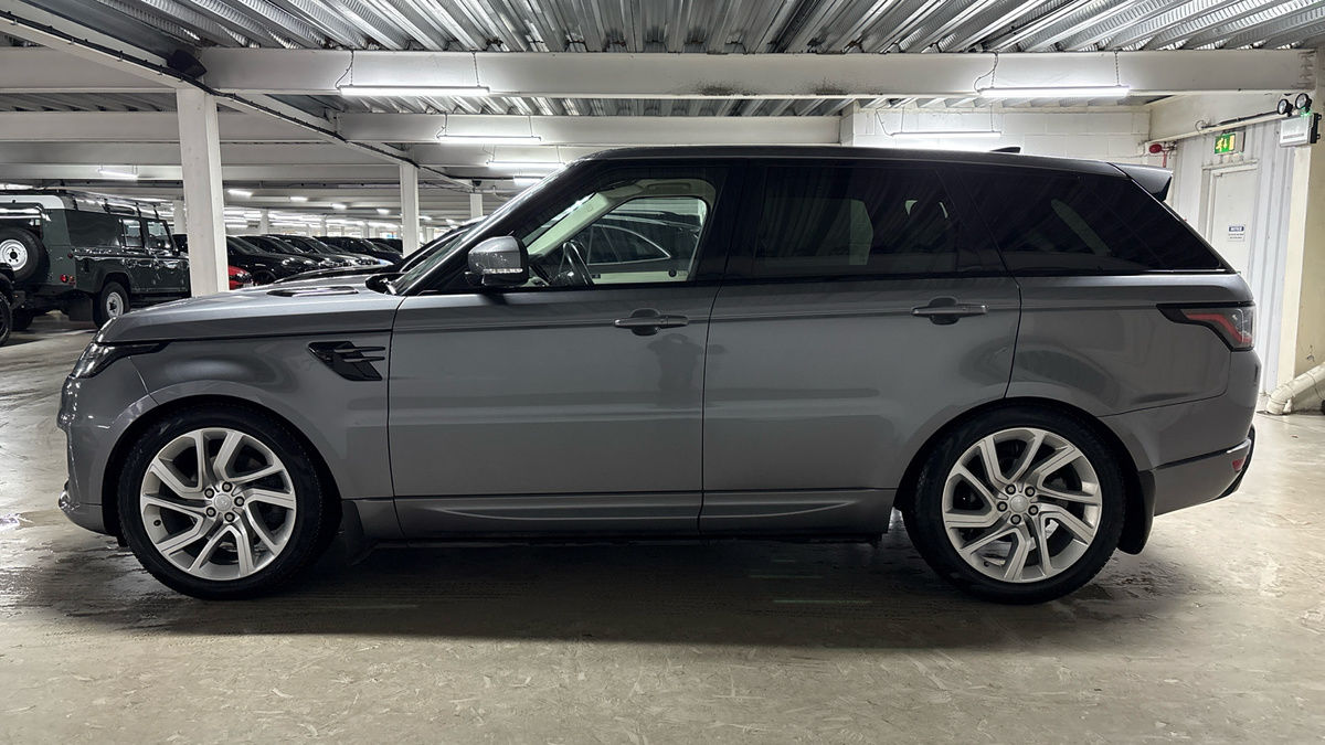 Land Rover Range Rover Sport Image 15