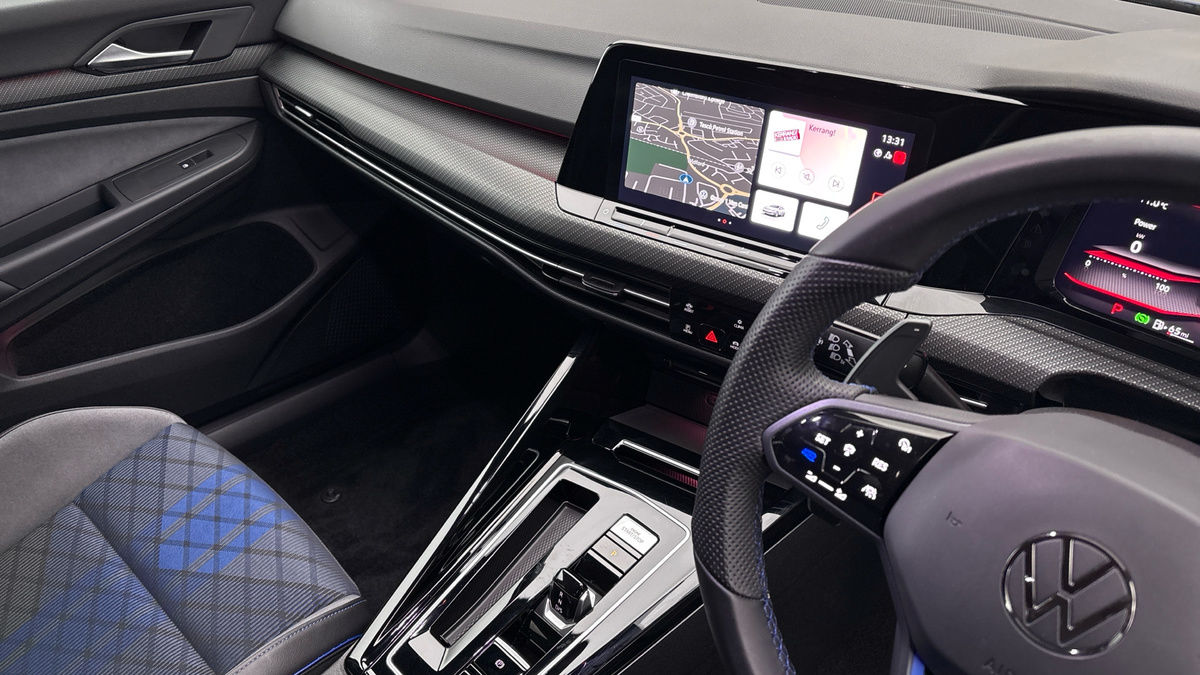 Volkswagen Golf Image 18