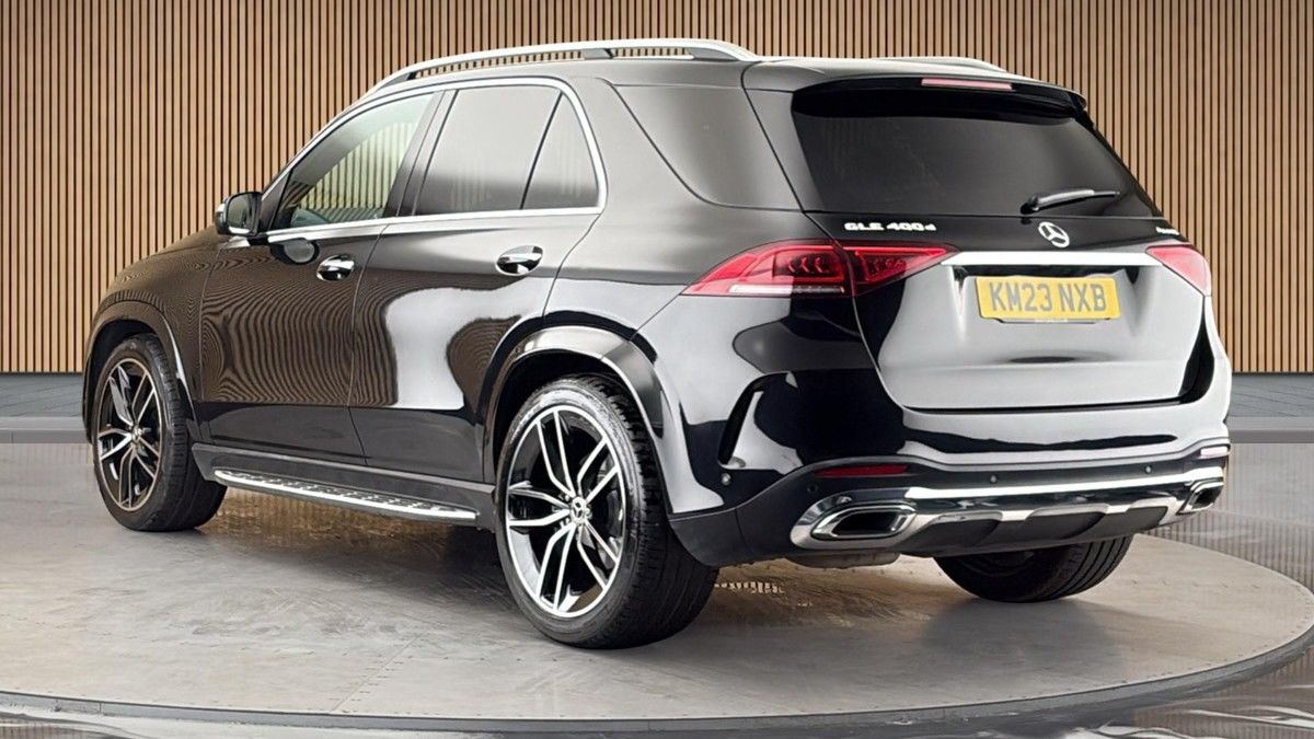 Mercedes-Benz GLE Image 2