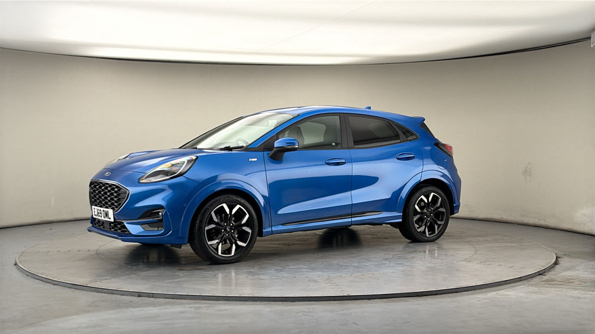 More views of Ford Puma