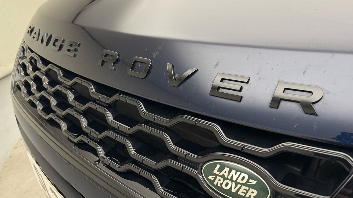Land Rover Range Rover Evoque Image 24