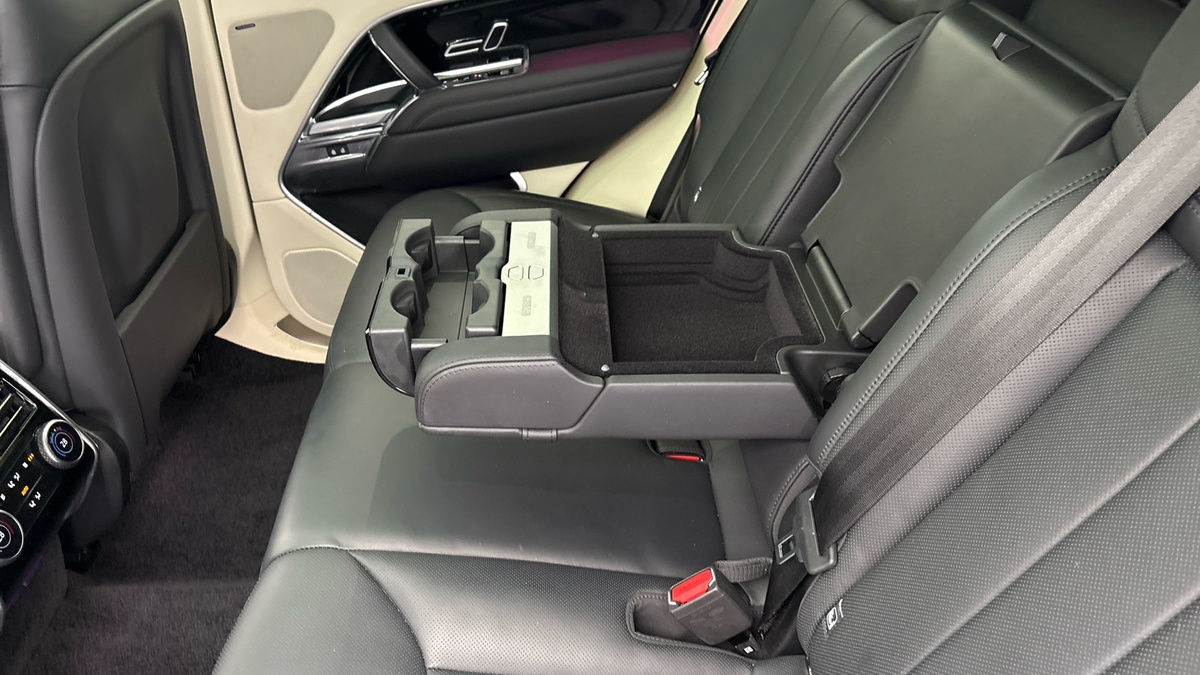 Land Rover Range Rover Image 9