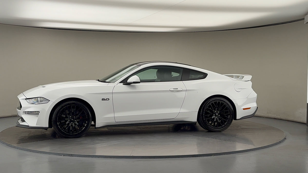 More views of Ford Mustang