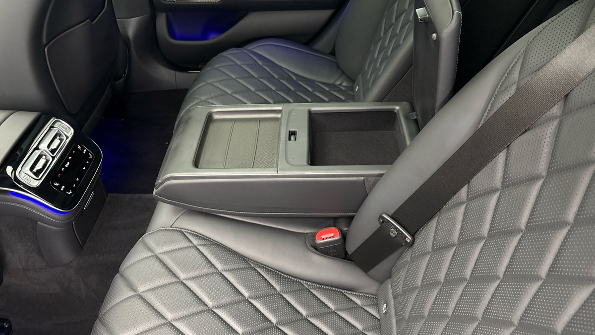 Mercedes-Benz S Class Image 9