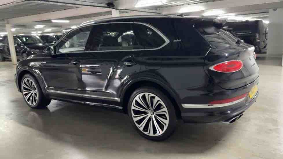 More views of Bentley Bentayga