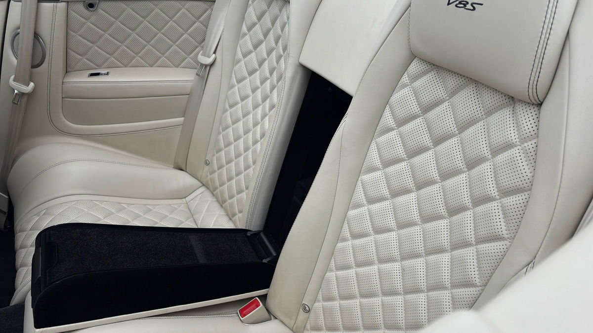 Bentley Continental Image 9