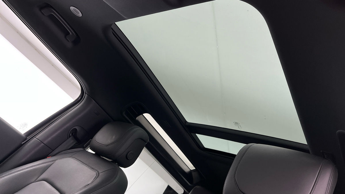 Land Rover Defender 90 Urban Image 6