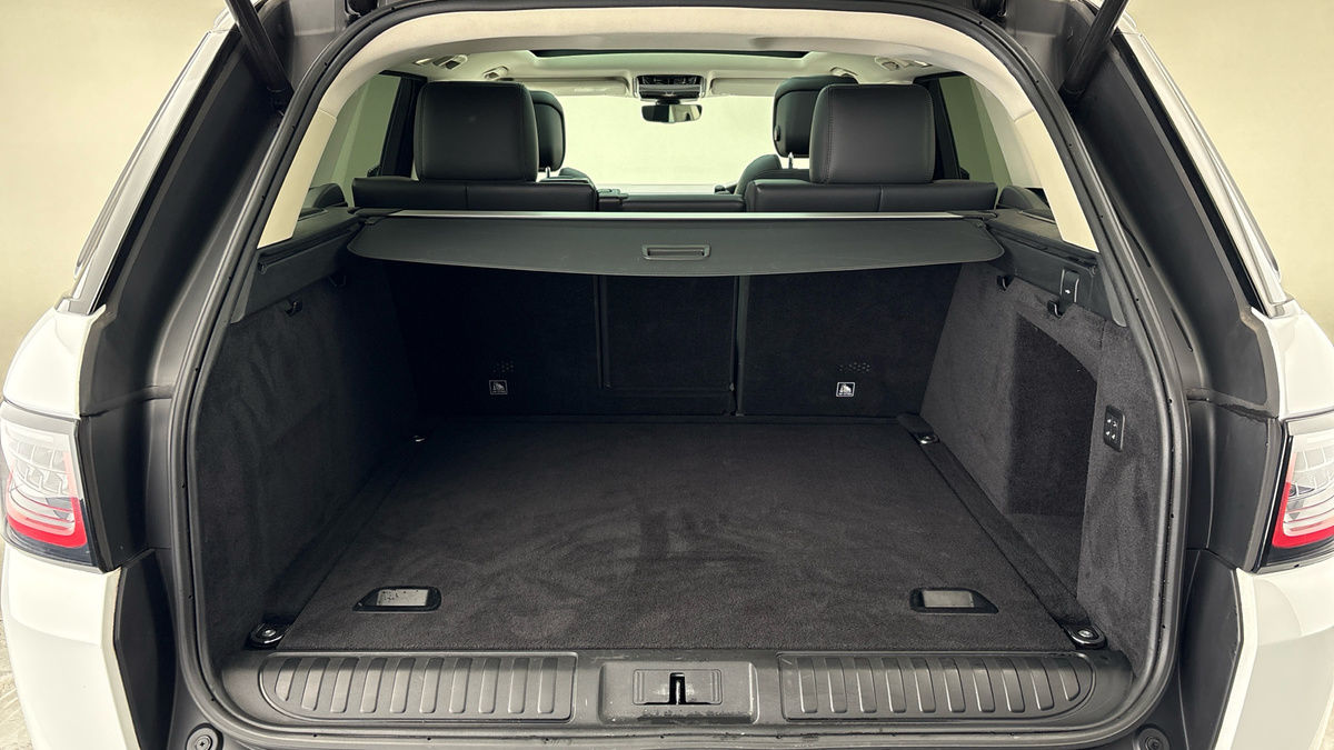 Land Rover Range Rover Sport Image 11