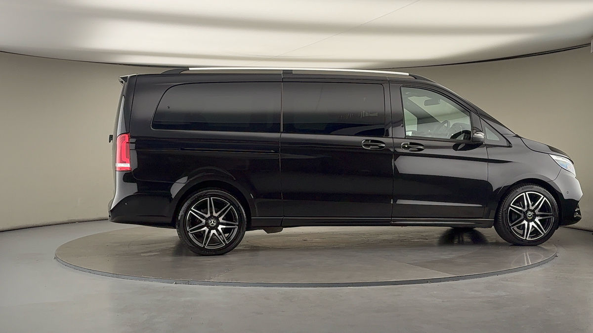 More views of Mercedes-Benz V Class