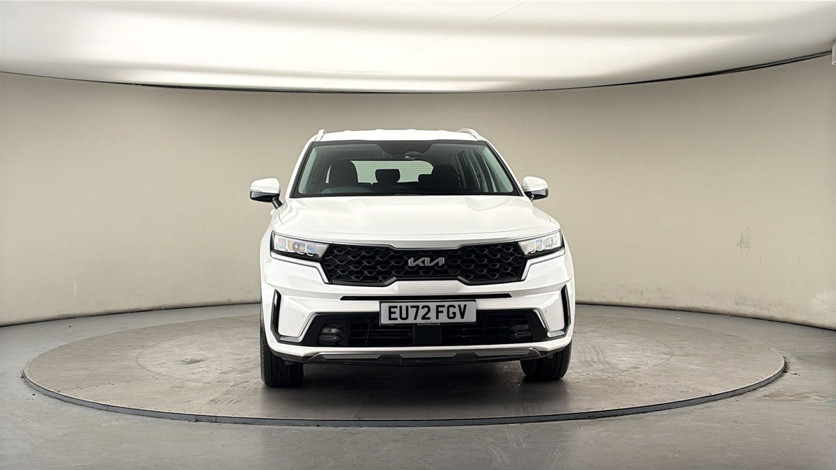 More views of Kia Sorento