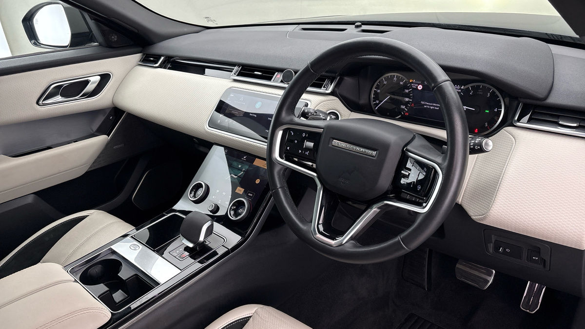 Land Rover Range Rover Velar Image 5