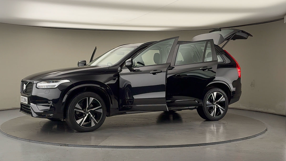 More views of Volvo XC90