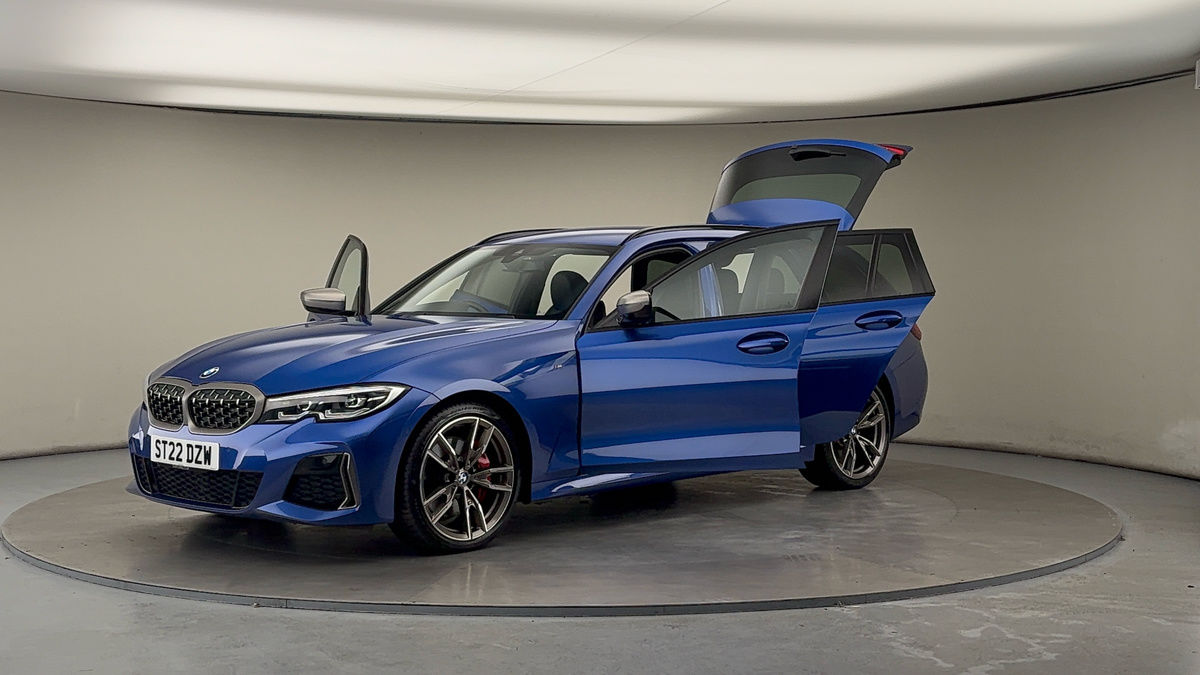 BMW 3 Series Image 22