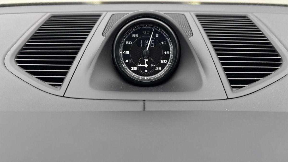 Porsche Macan Image 25