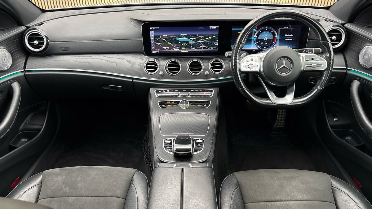 Mercedes-Benz E Class Image 12