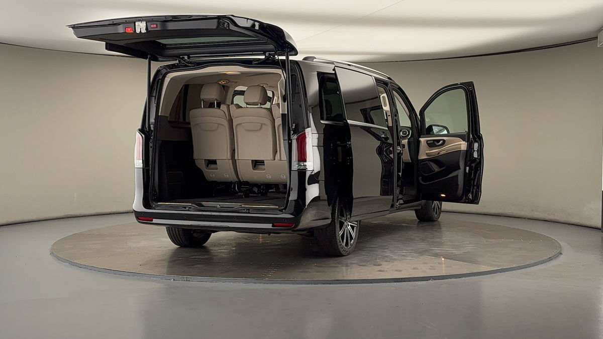 More views of Mercedes-Benz V Class