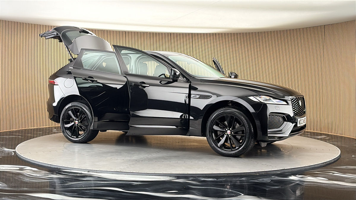 More views of Jaguar F-PACE