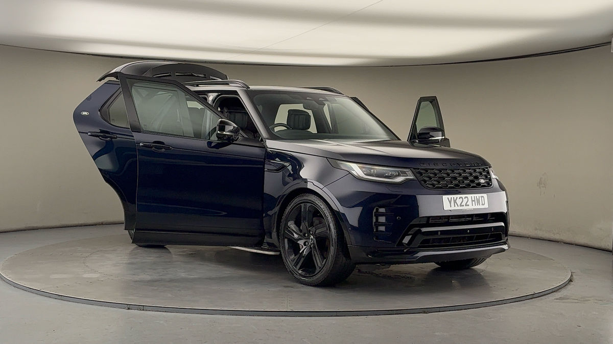 More views of Land Rover Discovery