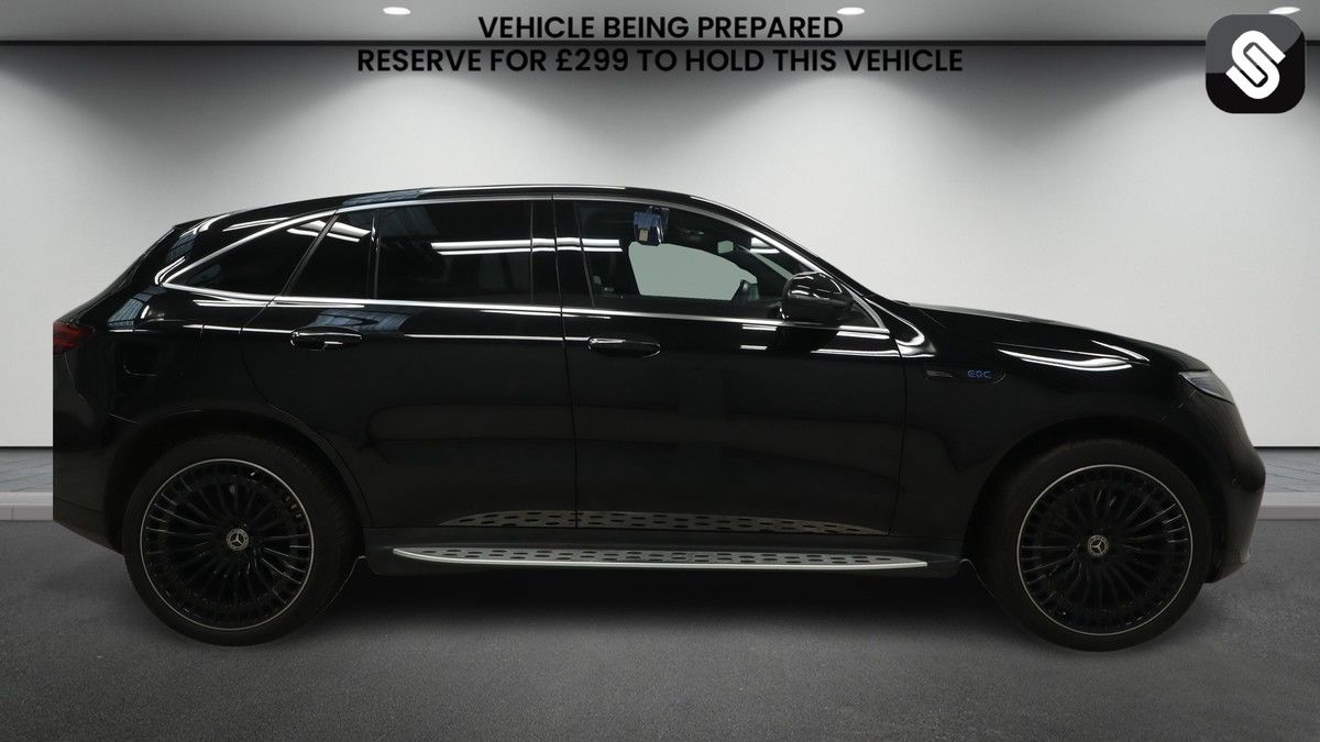 Mercedes-Benz EQC Image 5