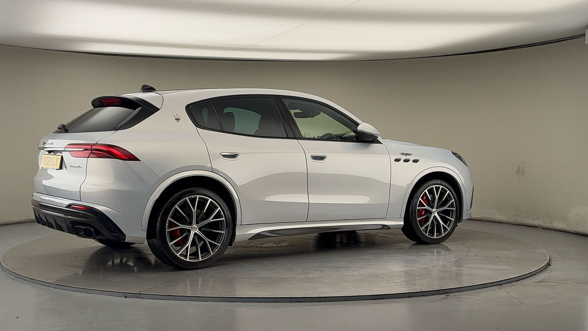 More views of Maserati Grecale