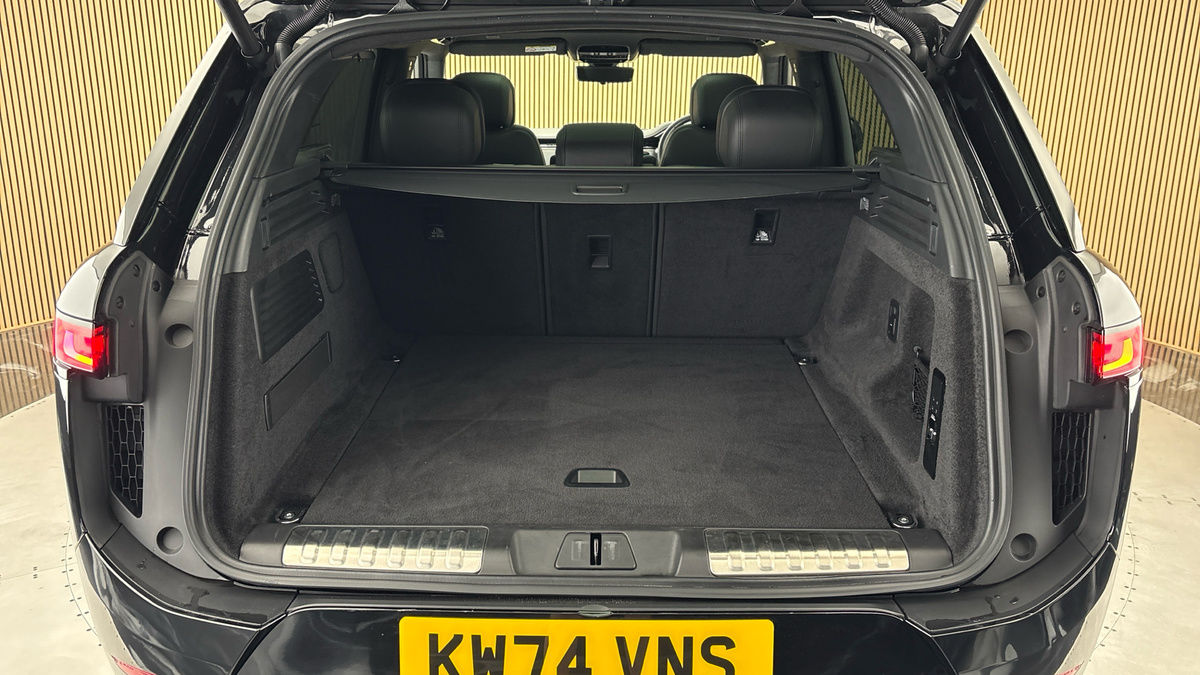 Land Rover Range Rover Sport Image 11