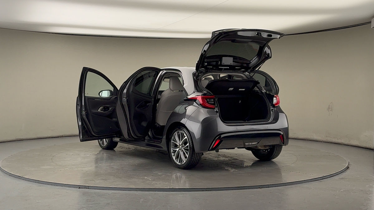 Toyota Yaris Image 23