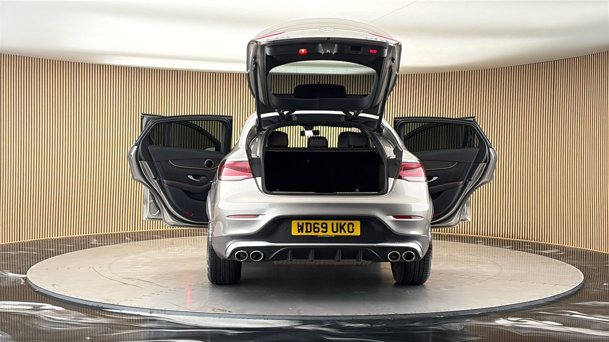 More views of Mercedes-Benz GLC