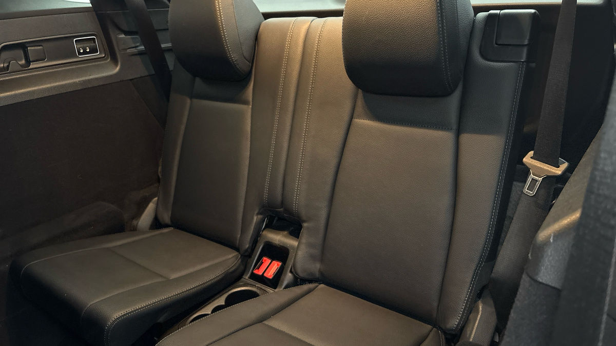 Mercedes-Benz GLE Image 35