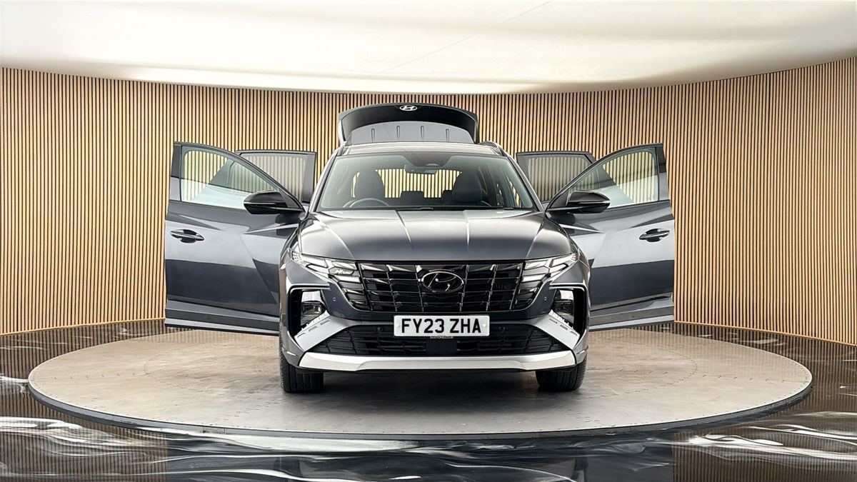 More views of Hyundai TUCSON