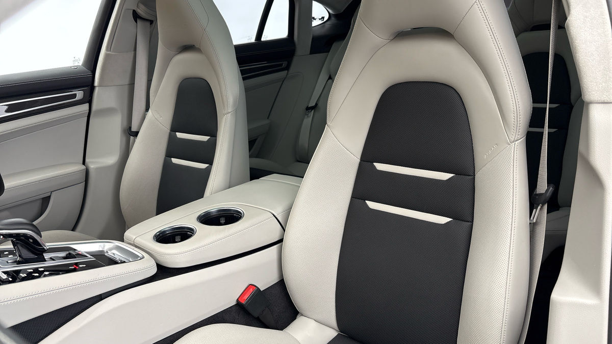Porsche Panamera Image 7