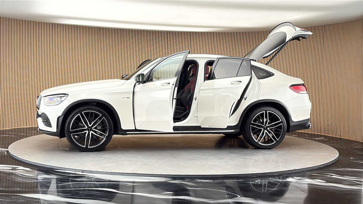 More views of Mercedes-Benz GLC