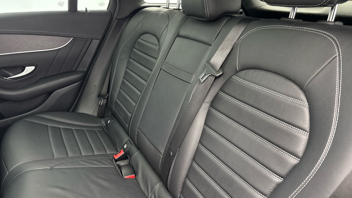 Mercedes-Benz GLC Image 8