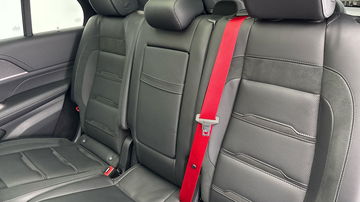 Mercedes-Benz GLE Image 8