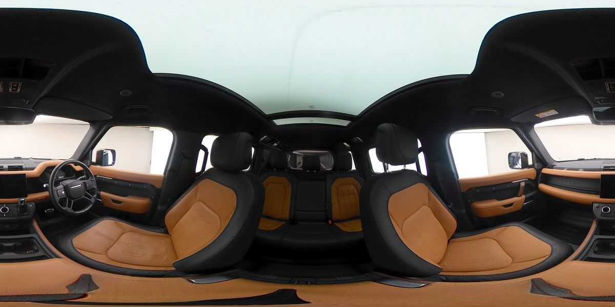 More views of Land Rover Defender 110