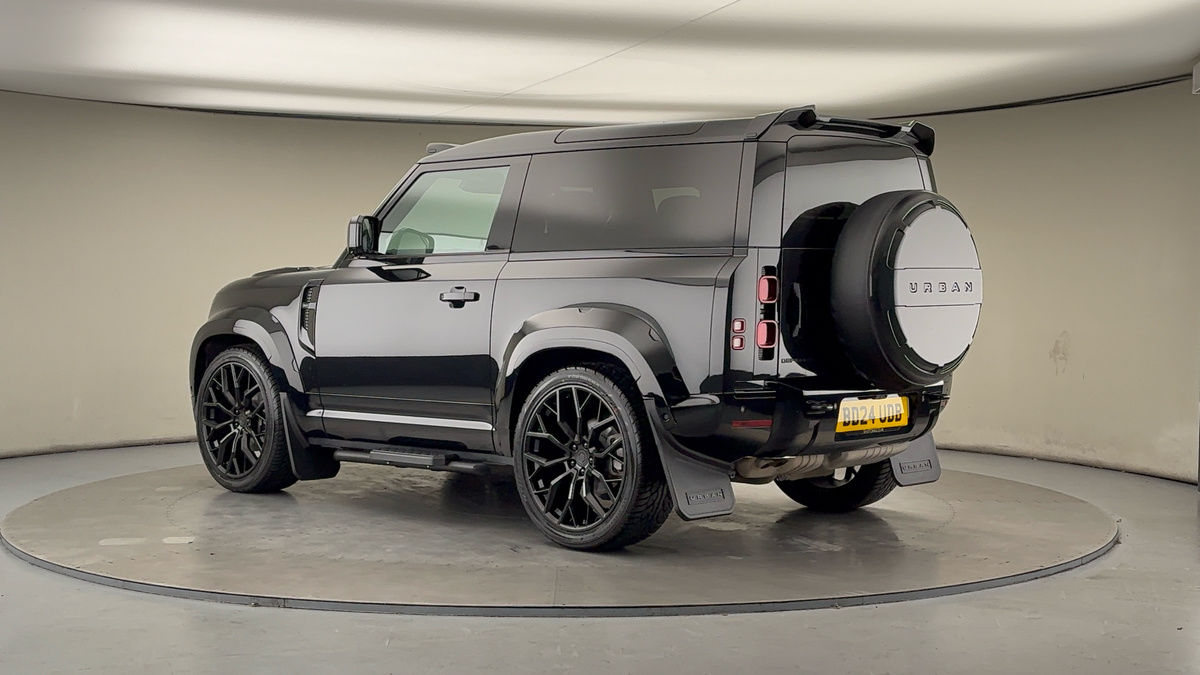 More views of Land Rover Defender 90