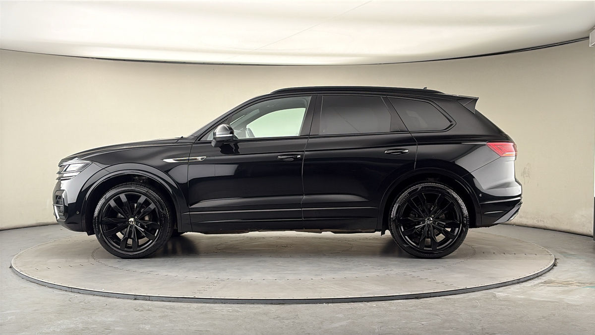 Volkswagen Touareg Image 15