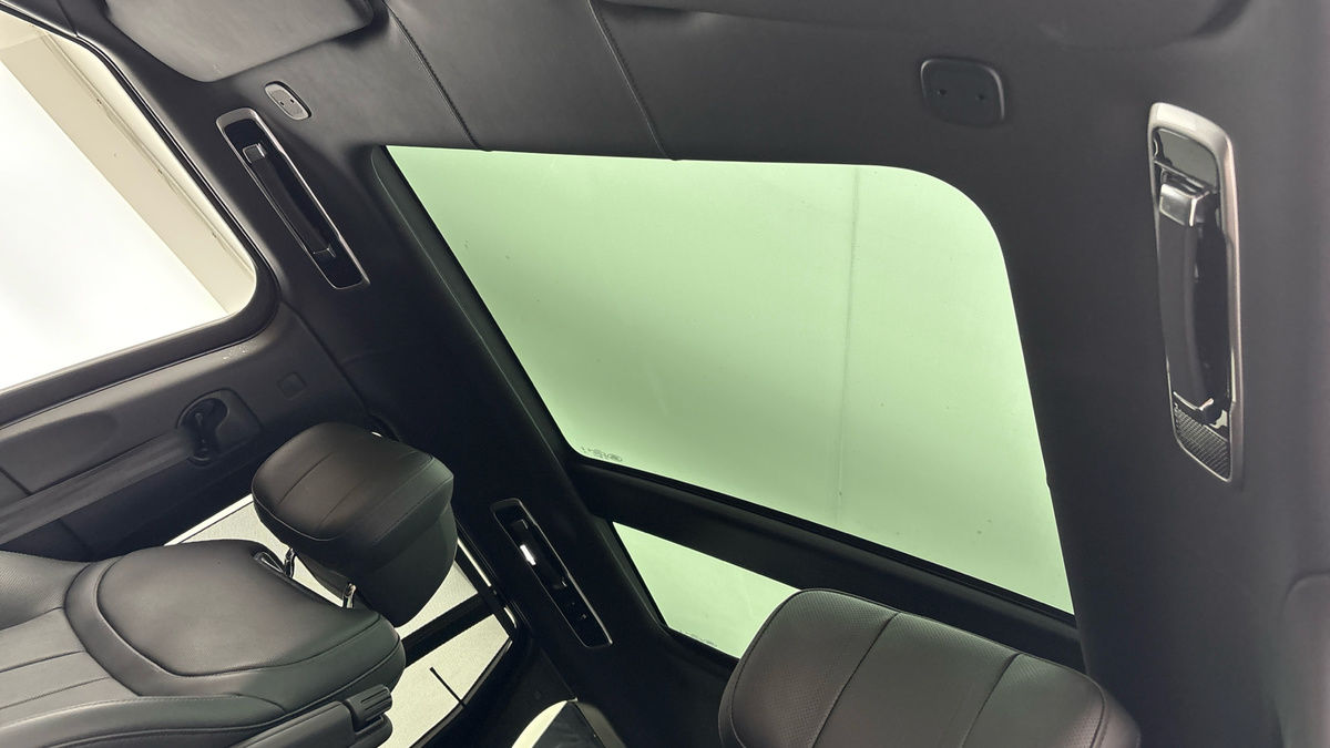 Land Rover Range Rover Image 6
