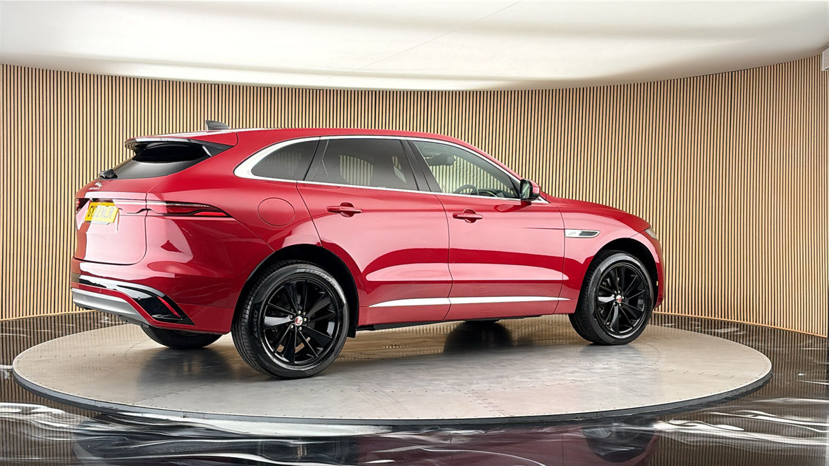 More views of Jaguar F-PACE