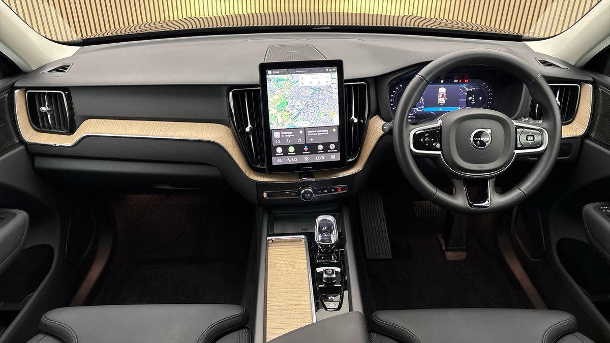 Volvo XC60 Image 12