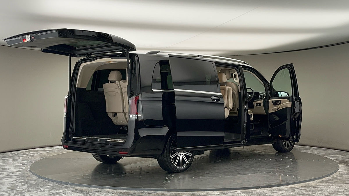 More views of Mercedes-Benz V Class