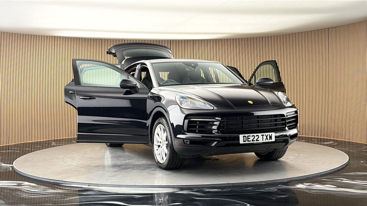 More views of Porsche Cayenne