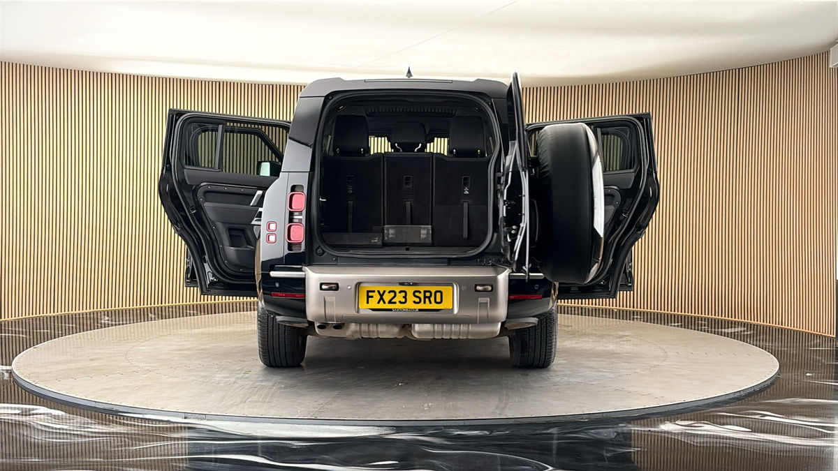 More views of Land Rover Defender 130